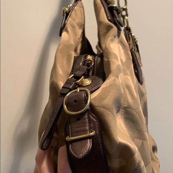 00s Coach Madison Maggie Bag - Picture 5 of 12